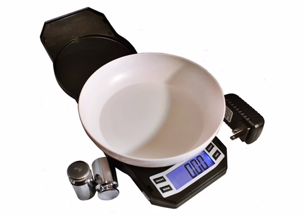 Superior Balance 500g x 0.01g Professional Table Top Scale Hawk-500