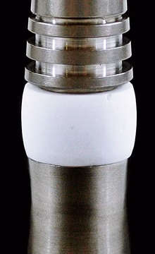 19mm Ceramic In The Middle Domeless Titanium Nail Female