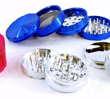 62mm 4pc American Grinder