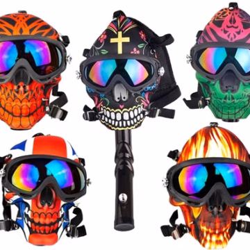 Skull Gas Mask with Acrylic Water Pipe
