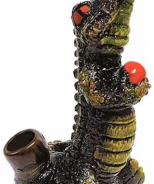 Pichincha Hand Crafted Medium Hand Pipe - Gator