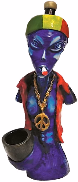 Pichincha Hand Crafted Medium Hand Pipe - Rasta Alien