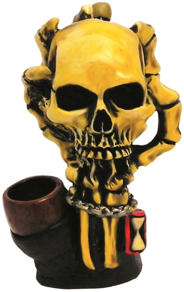 Pichincha Hand Crafted Medium Hand Pipe - Skull Hand