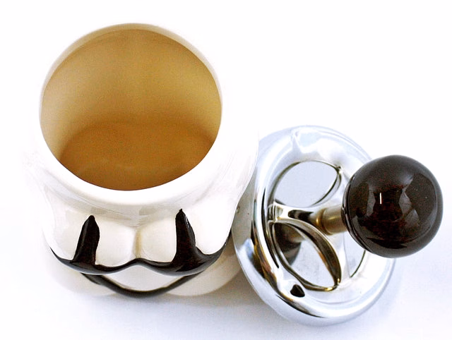 3ct 7" Porcelain Bikini Spinning Ashtray