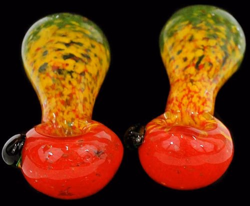 4" Rasta Frit Globe Hand Pipe