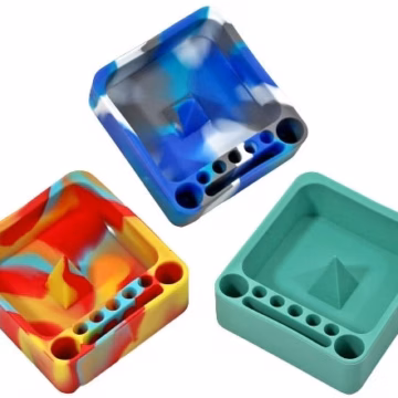 4ct Silicone Glow In The Dark Dabber Ashtray