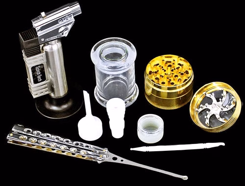 Smokeyz Care Package VIP 10pc Pipe Kit - Large C Series
