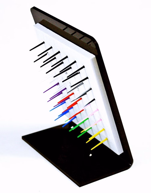 48ct XO 14G Spike Earring