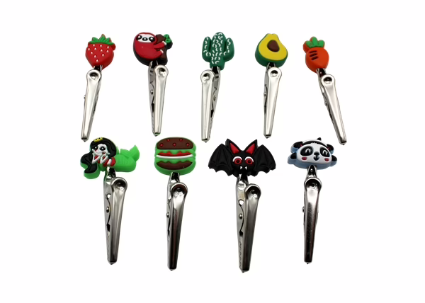 100ct Alligator Roach Memo Clip Assortment